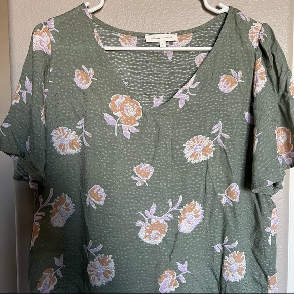 Bohme Essentials floral top - Picture 2 of 5